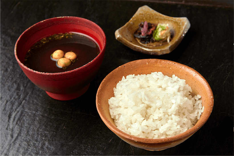 白ごはん 汁物 香の物